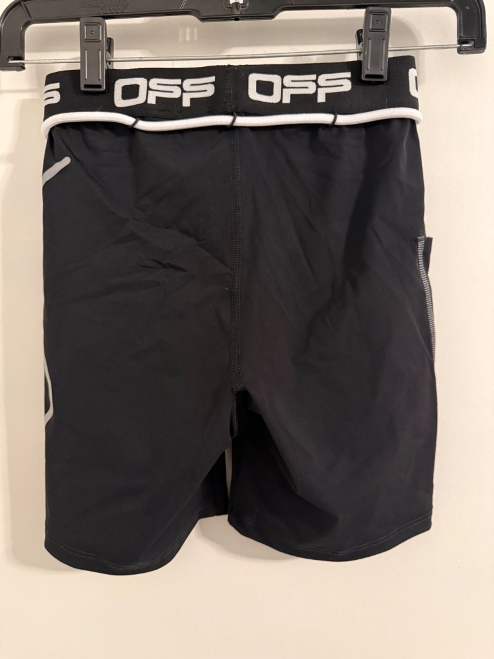 OFF-White - Picture 2 of 3